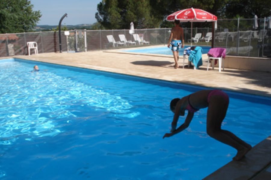 plongeon-dans-la-piscine